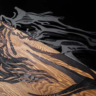 Dekorativní dřevěný doplněk na zeď - KŮŇ, 48 x 57 cm 